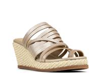 Gallore Wedge Sandal Platinum view