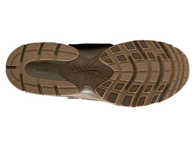 Nike V5 RNR Sneaker - Men's - Free Shipping | DSW