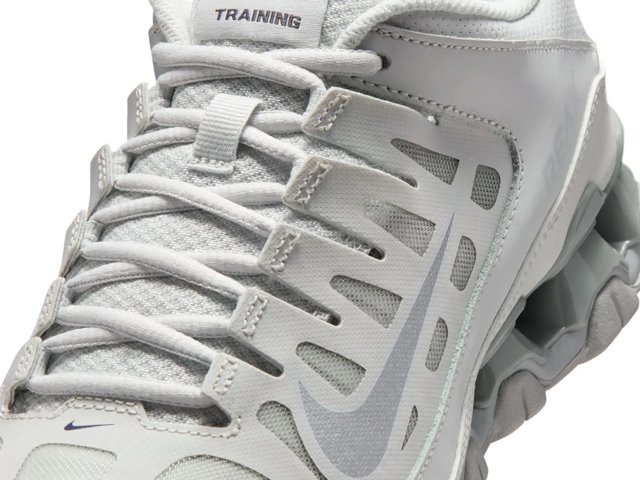 Nike Reax 8 TR Sneaker - Women's - Free Shipping | DSW