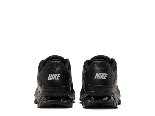 Nike Reax 8 TR Sneaker - Women's - Free Shipping | DSW