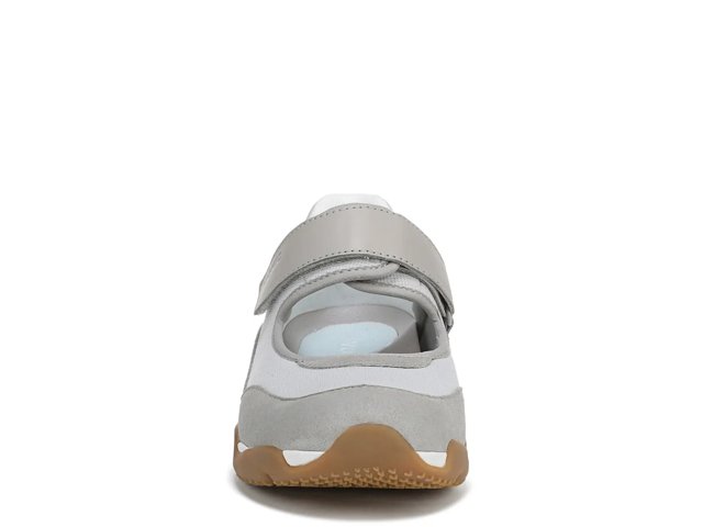 Walk Slim Giselle Mary Jane Walking Shoe - Women's
