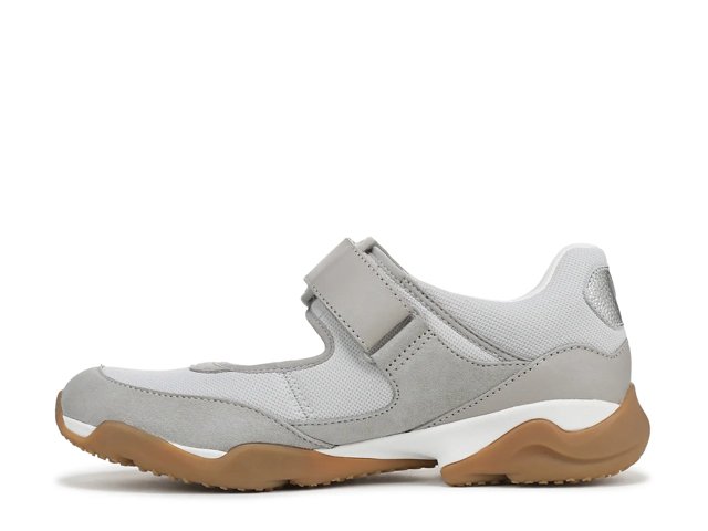 Walk Slim Giselle Mary Jane Walking Shoe - Women's