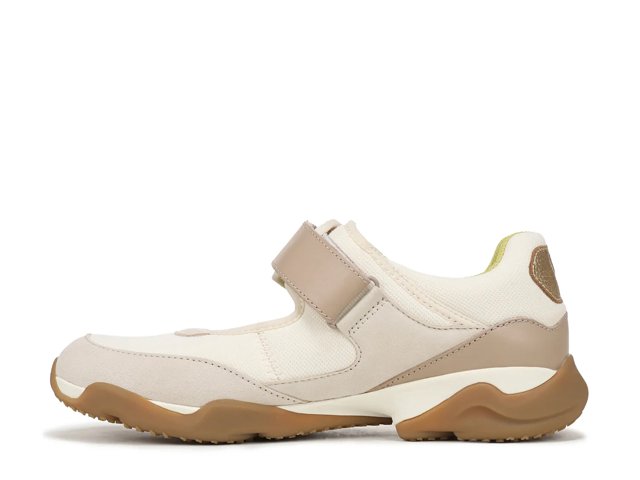 Walk Slim Giselle Mary Jane Sneaker