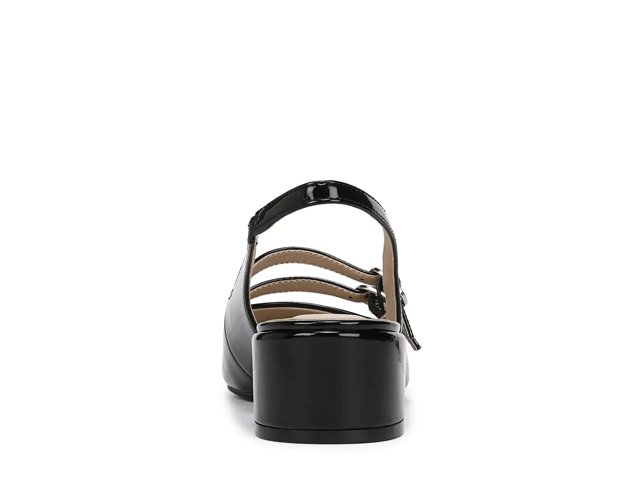 Beatrice Mary Jane Pump