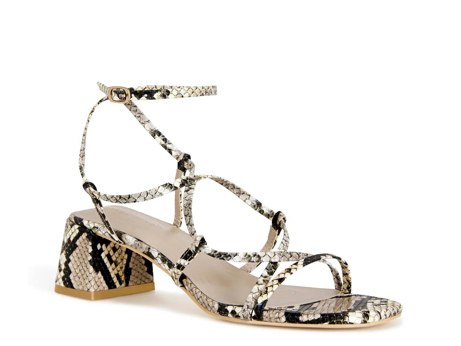 Anika Sandal