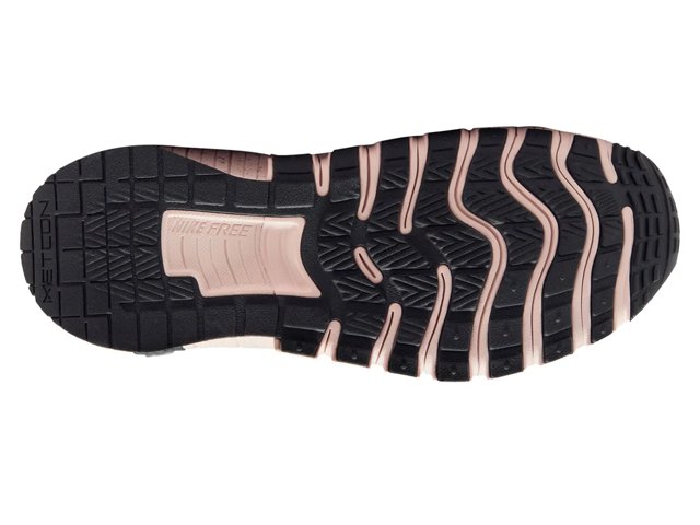 Free Metcon 6 Running Shoe - Women's