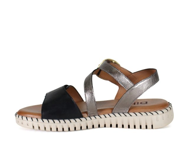 Chau Fer Sandal
