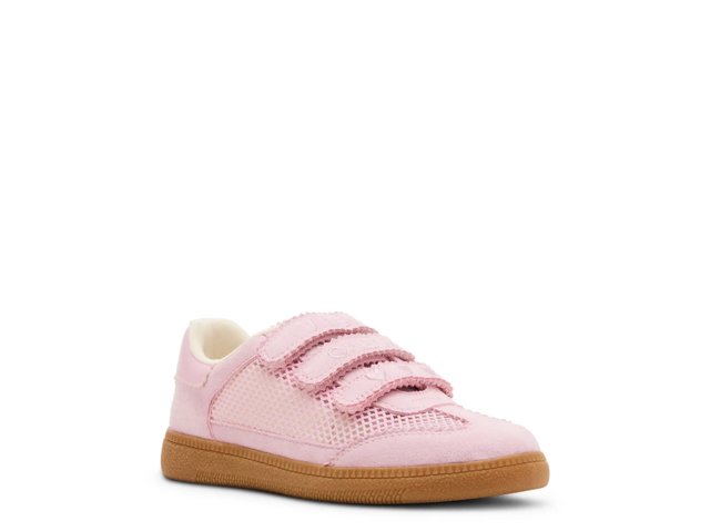 Momentum Sneaker - Kids'