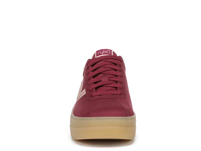 Viv Max Platform Sneaker