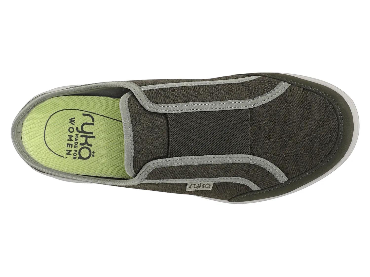Lounge Slip-On