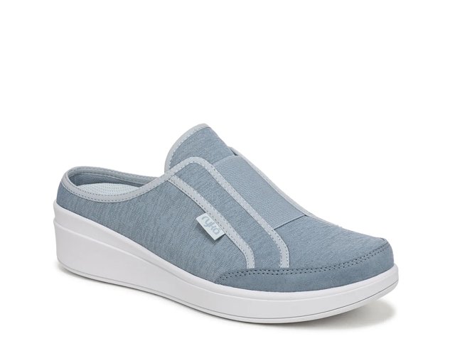 Lounge Slip-On