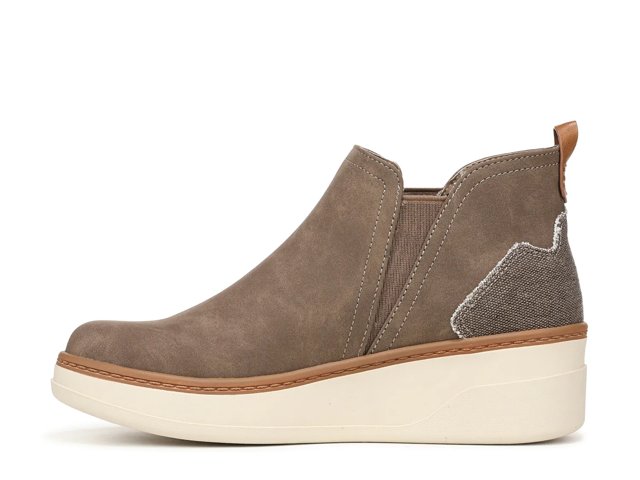 Charming Wedge Sneaker - Women's