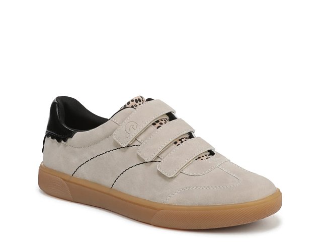 Tucson Sneaker - Women's