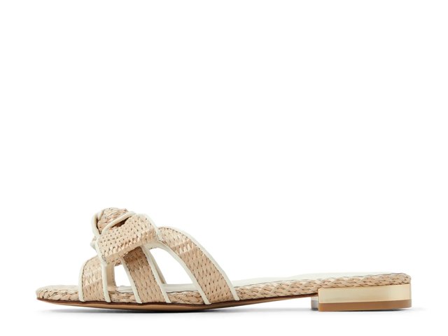 Elsie Sandal