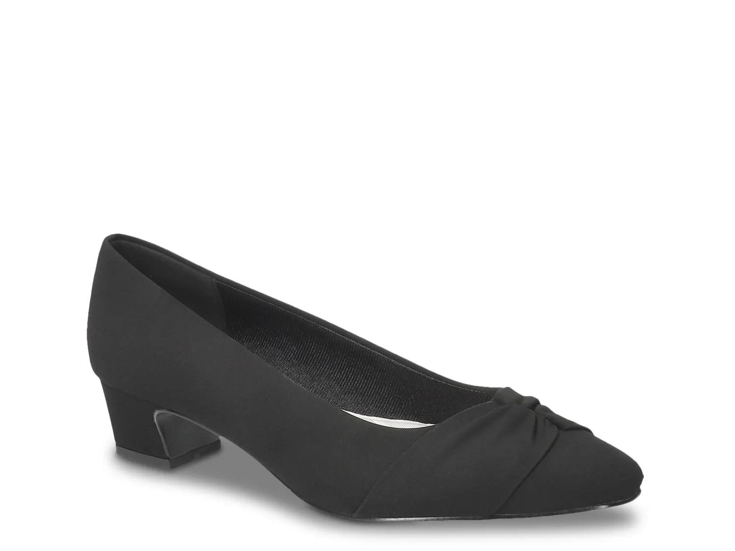 Lyanna Pump - image 2