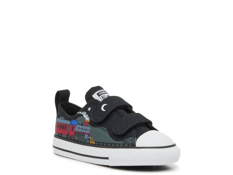 Chuck Taylor All-Star Sneaker - Kids'