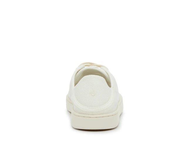 Pehuea Sneaker - Women's