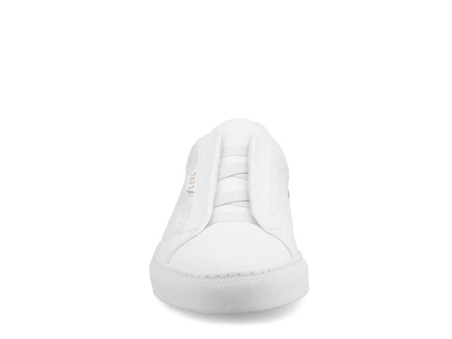 James Slip-on Sneaker