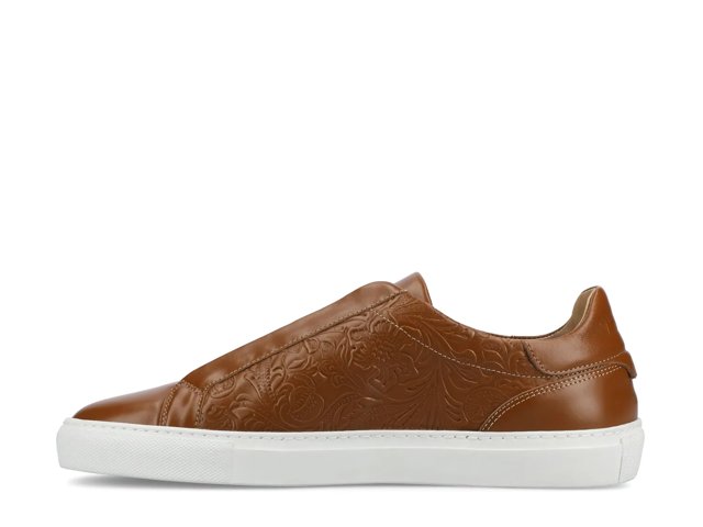 James Slip-on Sneaker
