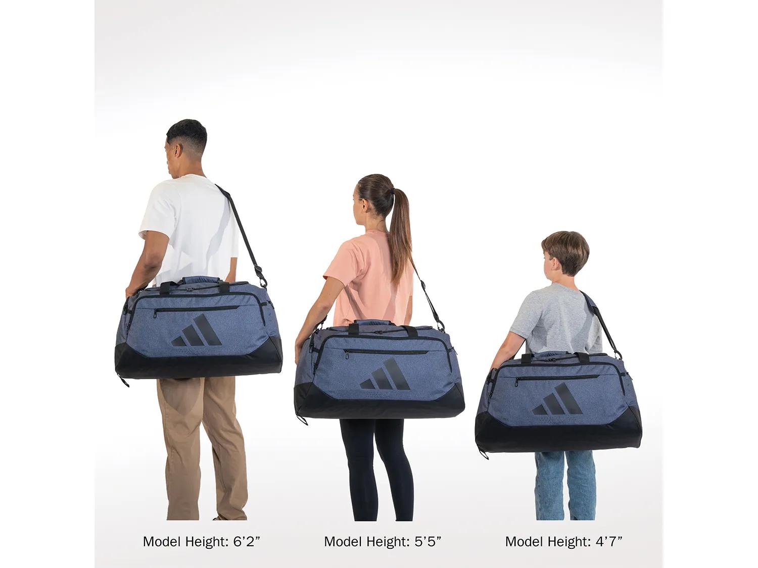 Defender 5 Medium Gym Bag