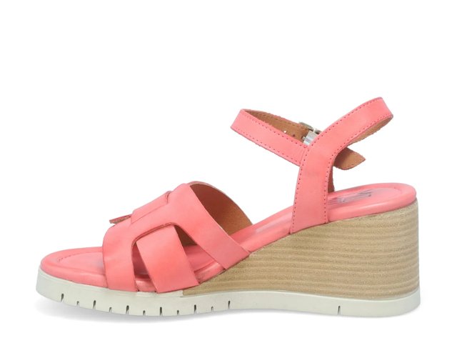 MacKenzie Wedge Sandal