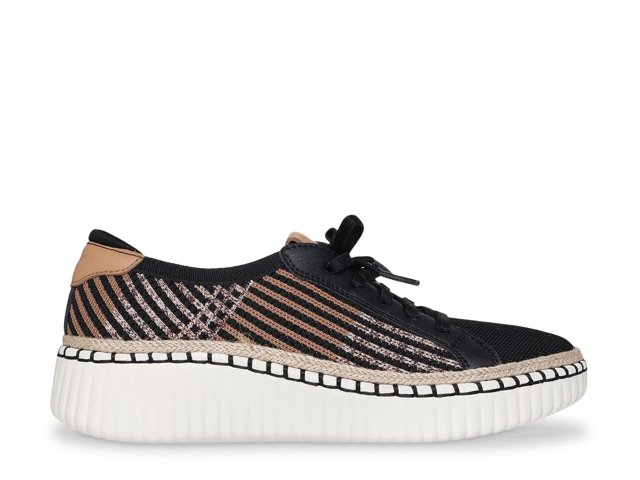 Wilshire Blvd Breezy Stroll Slip-On - Women's