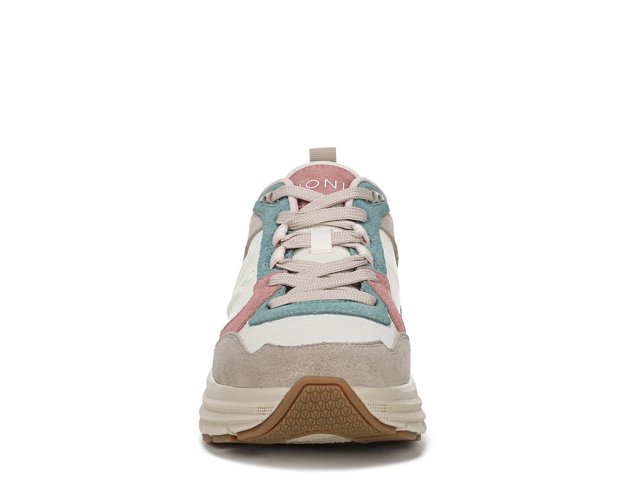 Walk Max Skyline Sneaker - Women's