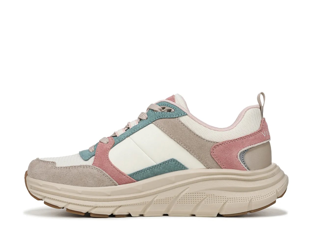 Walk Max Skyline Sneaker - Women's