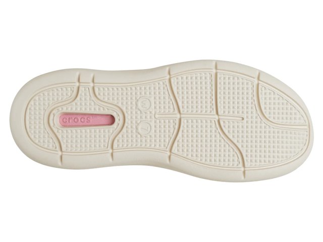 InMotion Pacer Sneaker - Women's