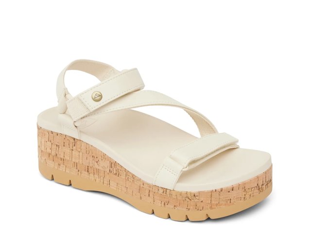 Vista Higher Luna Wedge Sandal