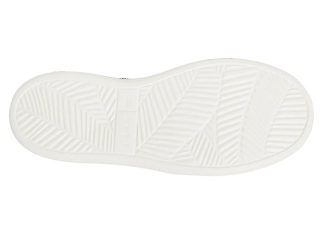 Neptune Elyse Slip-On Sneaker