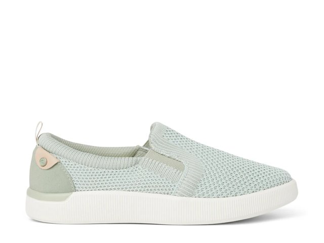 Neptune Elyse Slip-On Sneaker