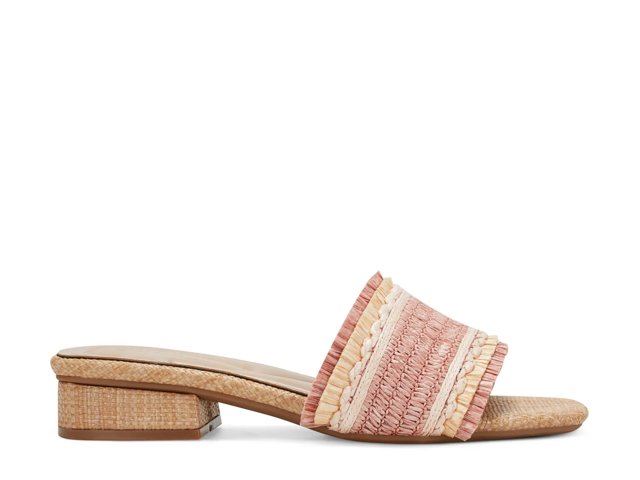 Graciela Sandal