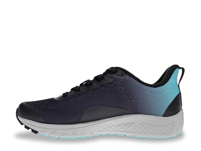 One Evolve Sneaker - Women's