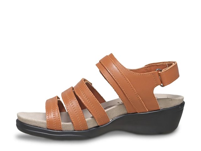 Ainsley Sandal