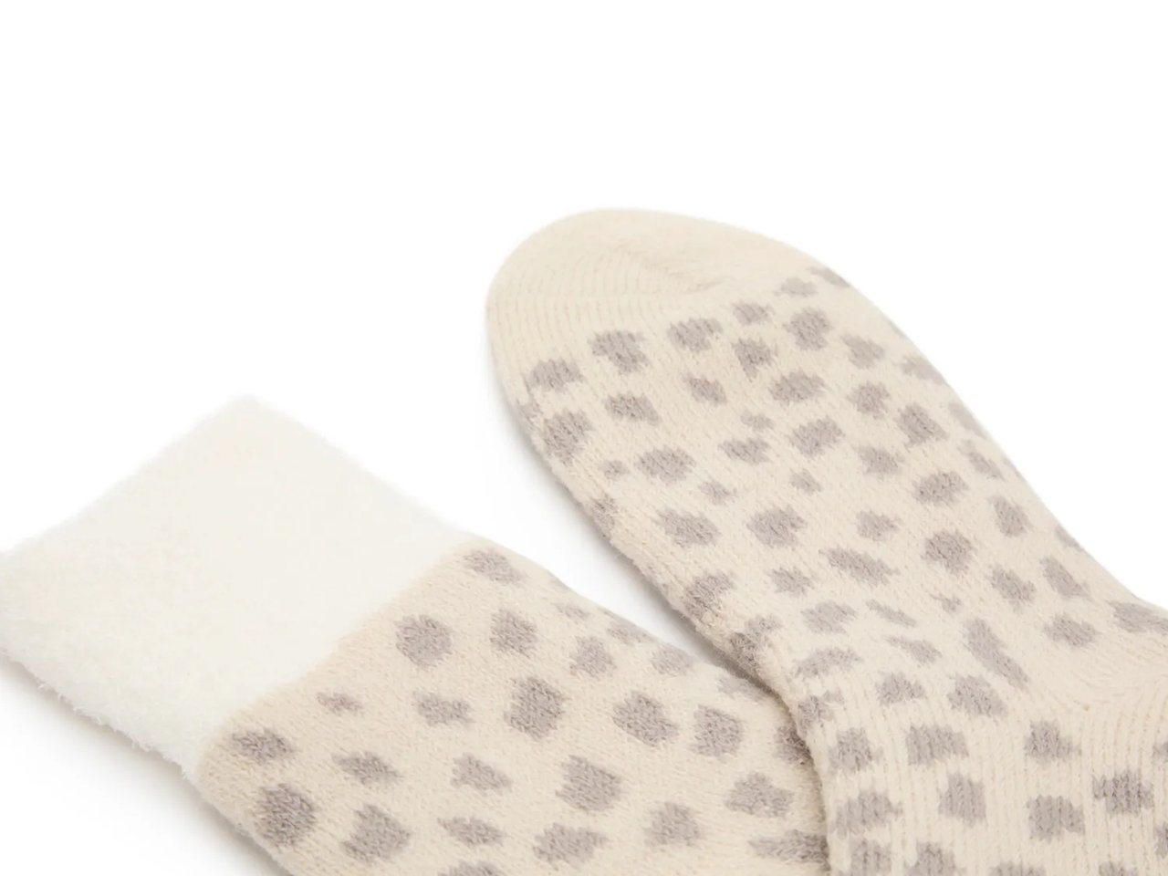 Cozy Lodge Cheetah Cream Women's Crew Socks