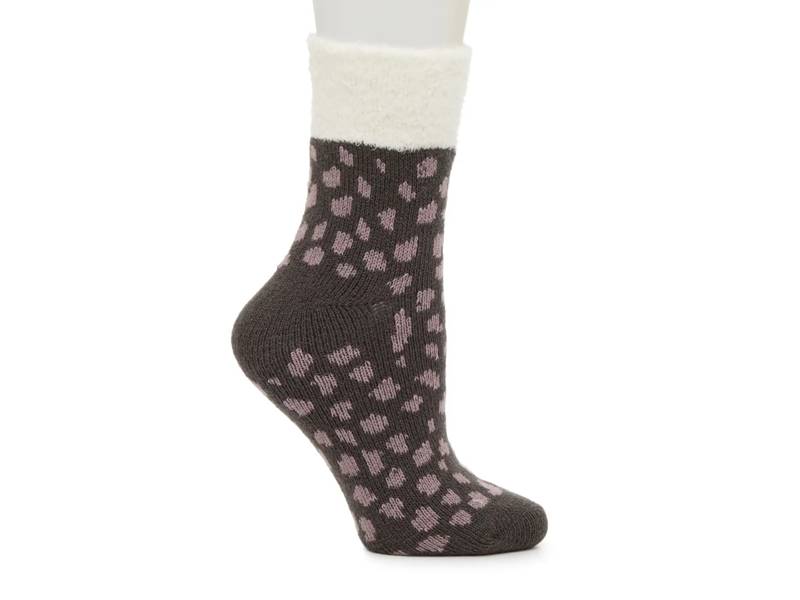Cozy Lodge Cheetah Women's Crew Socks