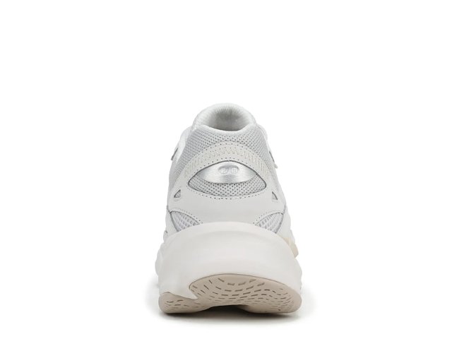 Rezorb Max Classic Walking Sneaker - Women's