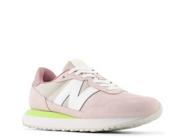 237 Sneaker - Women's