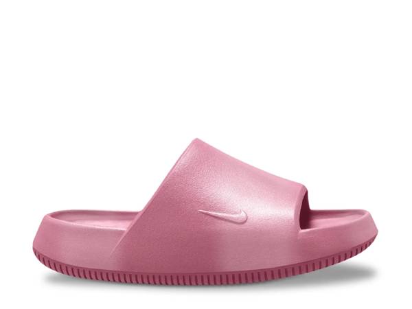 Click to shop women's Nike sandals at DSW Designer Shoe Warehouse