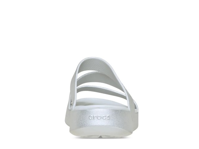 Getaway Strappy Sandal - Women's