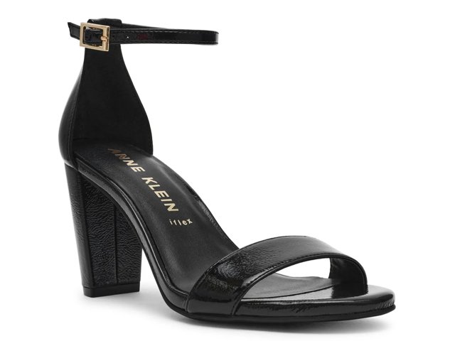 Kourtney Sandal