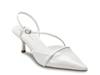 Illie Pump White view