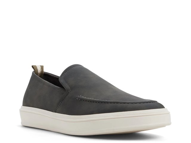 Cantor Slip-On