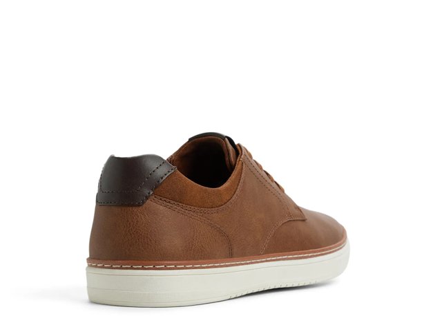 Kellen Sneaker