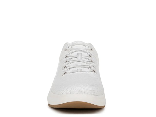 Feel At Ease Sneaker