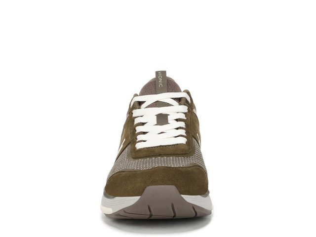 Walk Stride Knit Sneaker