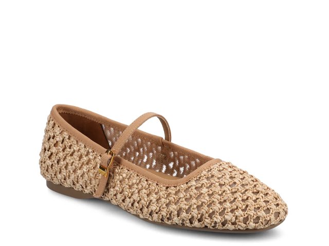 The Hummingbird Mary Jane