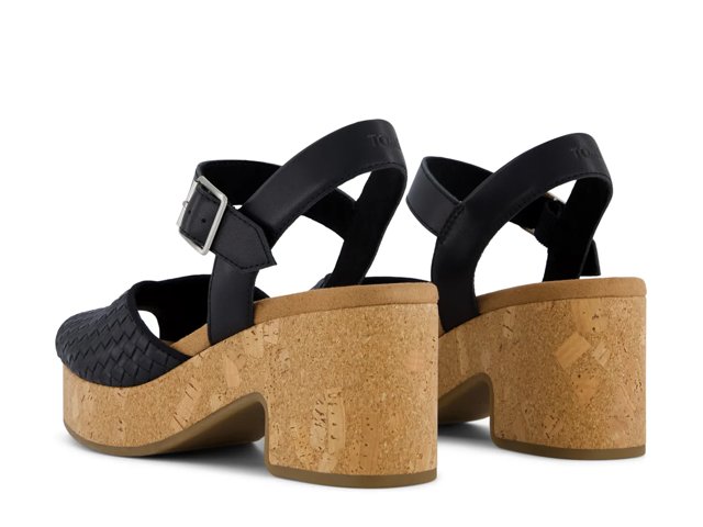 Isla Sandal - Women's