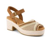 Isla Sandal - Women's Beige view